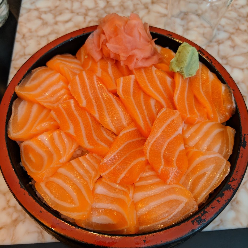 Shinjuku Sushi 1